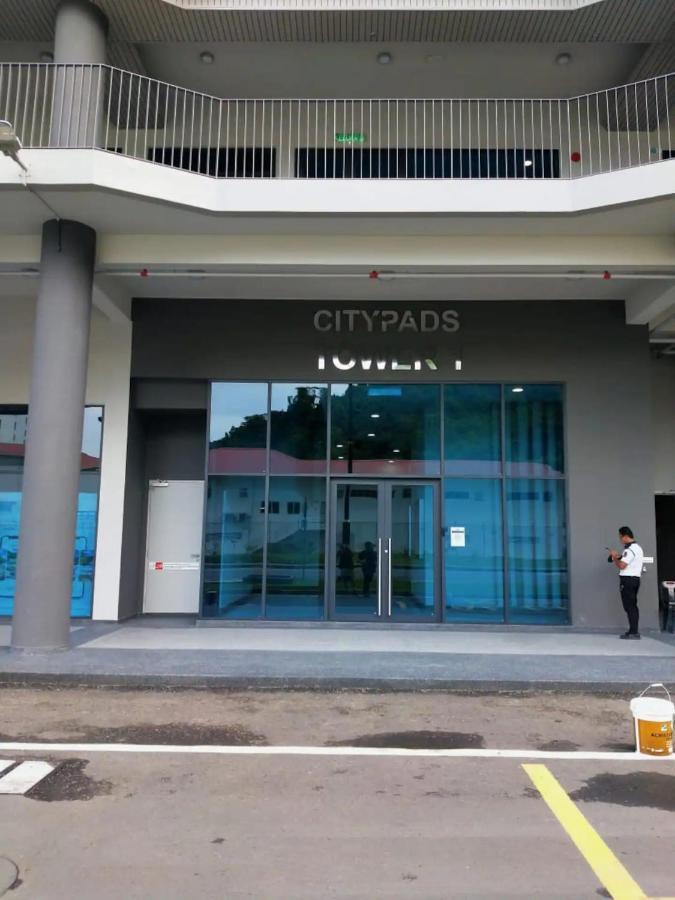 Jesselton Quay Sea View Hotel Kota Kinabalu Ngoại thất bức ảnh